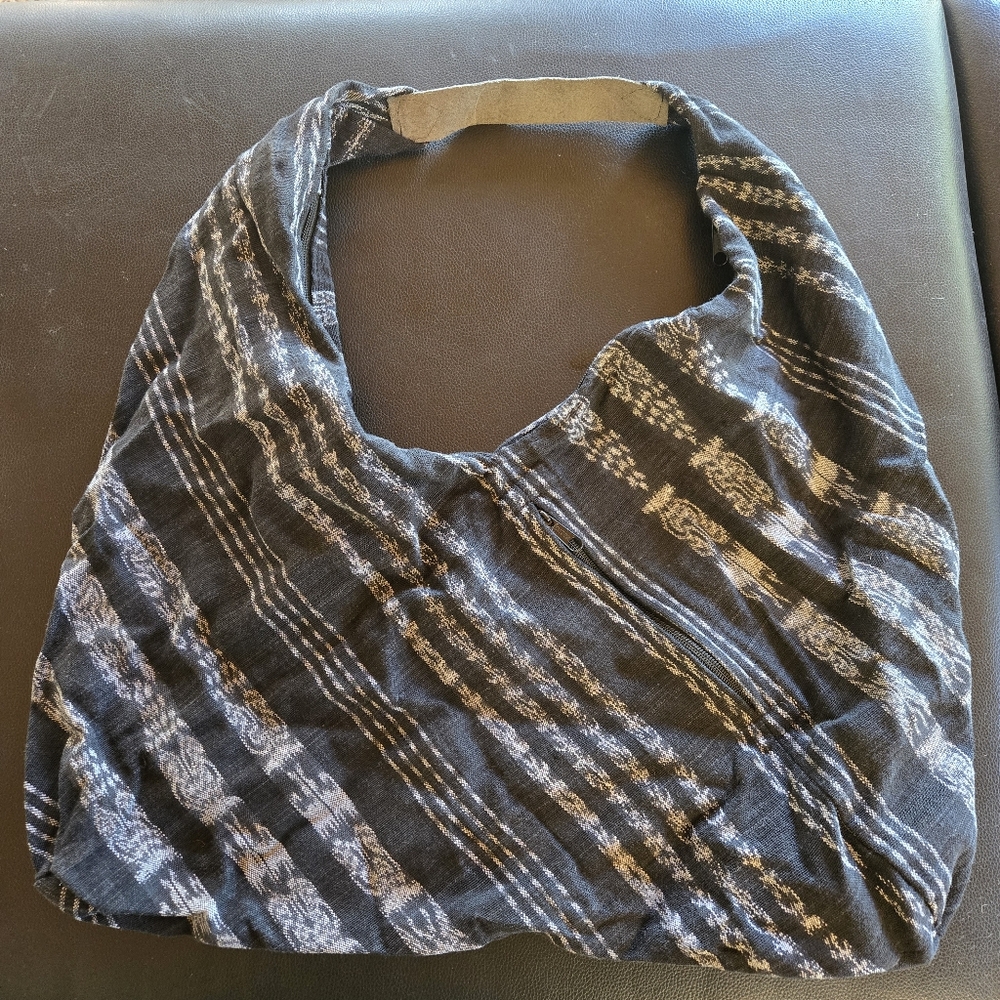 Altiplano Guatemalan Large Hobo Bag Handwoven NWOT Travel Tote